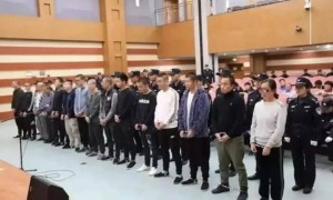 安徽90后“淑女”硕士杨春燕，祸害40个家庭，课堂上被抓走判25年