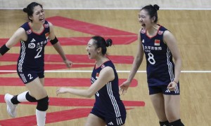 队长伤退临危受命！ 女排年轻接应唐欣交出“高分答卷”