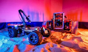 美国宇航局外星探测车为何频频被困？美工程师揭示地球测试盲点