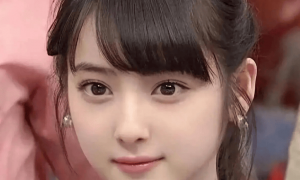 原创 
            日本推出高仿真“伴侣型”机器人，皮肤逼真引热议