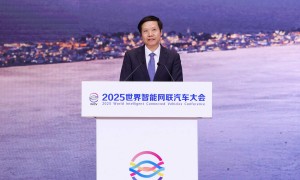 雷军：智能网联汽车行业要共同抵制水军、黑公关等网络乱象