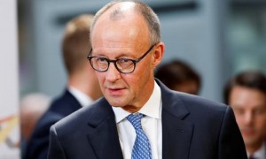 默茨声称“我们假设俄罗斯是无人机事件的‘幕后黑手’”,俄方此前已否认