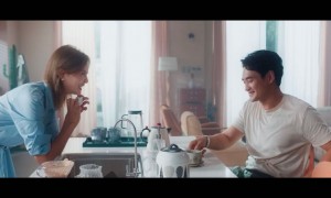 袁弘张歆艺首演夫妻短片《手心手背》上线