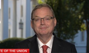 美国政府“停摆”持续,白宫官员警告:谈不下去就大规模裁员