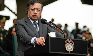 美国以涉毒品贩运活动为由制裁哥伦比亚总统佩特罗