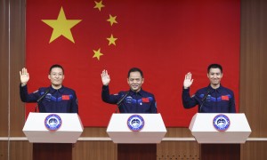 3.5小时快速交会对接、在轨饲养小鼠……神舟二十一号发射在即